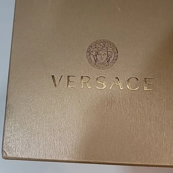 VERSACE Gold Square Watch Box - Picture 2 of 6